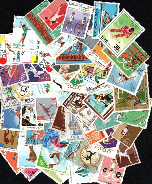 Joias . Inteiro Postal Rowland Hill - Envelope - 40 Réis amarel foto 4