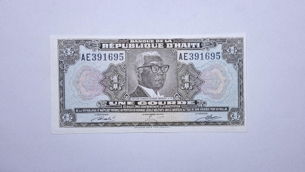 Cédula do Haiti - 1 Gourde - 1979 (1980 - 1982) - Impressa em Tyvek - Rara - P230Aa - FE