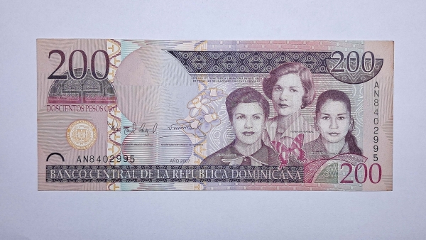 Cédula da Republica Dominicana - 200 Pesos - 2007 - P178 - FE