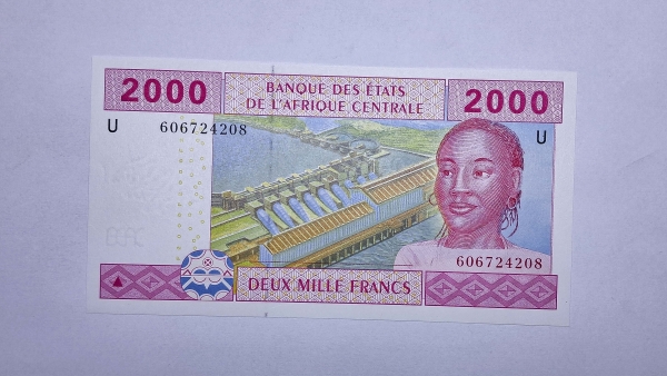 Cédula da Africa Central - 2000 Francs - Letra U - FE