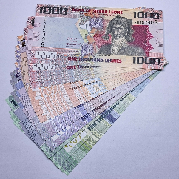Cédula de Serra Leoa - 1000 a 10000 Leones - 2021 - 5 Séries com 4 Cédulas - FE