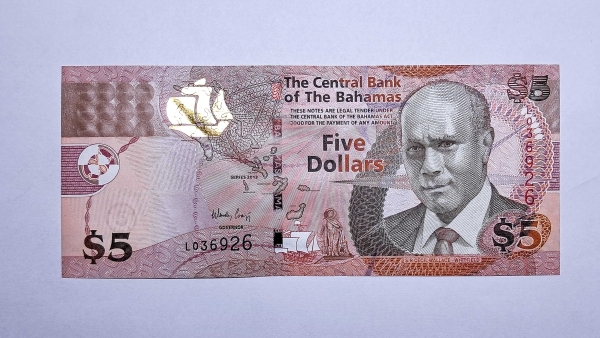 Cédula das Bahamas - 5 Dolares - 2013 - P72A - FE