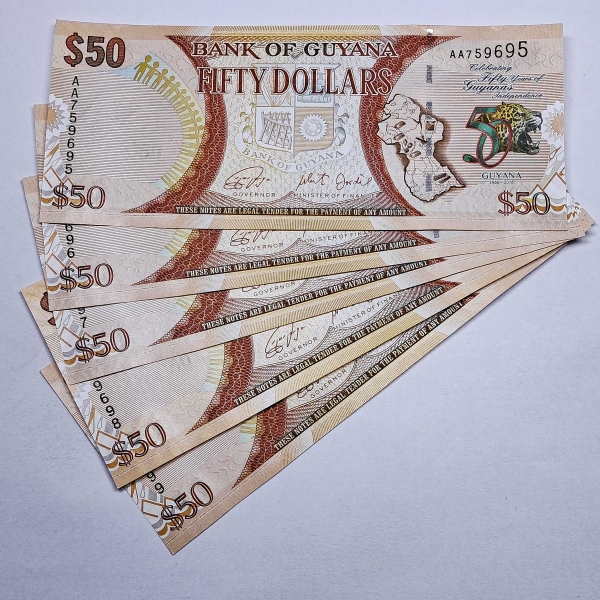 Cédula da Guiana - 50 Dolares - 2016 - 5 Cédulas Comemorativas dos 50 Anos da Independencia - P41 - FE