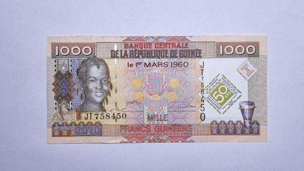 Cédula da Guiné - 1000 Francs - 2010 - Cédula Comemorativa - P43 - FE
