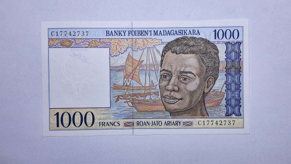 Cédula de Madagascar - 1000 Francs - 1994 - P76b - FE