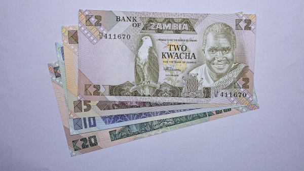 Cédula da Zambia - 2 - 5 - 10 - 20 Kwacha - 1980 - 1988 - 4 Cédulas - P24 a P27 - FE