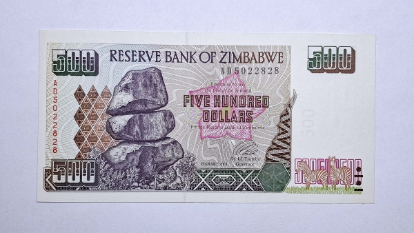 Cédula do Zimbabwe - 500 Dollars - 2001 - P11 - FE