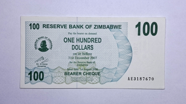 Cédula do Zimbabwe - 100 Dollars - 2006 - Bearer Cheque - P42 - FE