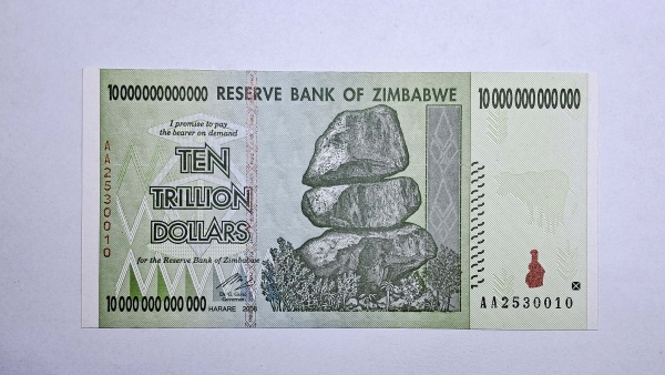 Cédula do Zimbabwe - 10 Trillion Dollars - 2008 - P88 - FE