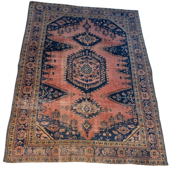 Tapete Heriz: Mede: 1,64 x 2,28 = 3,74 m²