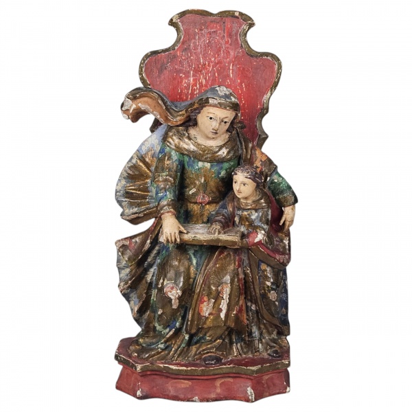 Sant'Ana Mestra sob redoma, arte sacra de origem luso-brasileira, final do séc. XVIII a início do séc. XIX, de madeira entalhada e policromada com resquícios de douração. A imaginária representa Sant'