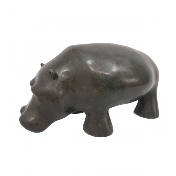 SONIA EBLING. Hipopótamo - Escultura de bronze patinado. 49 x 21 x 22 cm de altura. (Esse lote encontra-se em São Paulo, o frete é por conta do arrematante).