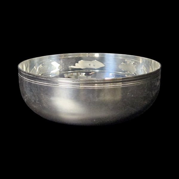 CHRISTOFLE. Bowl, modelo Albi, espessurado a prata. 14 x 5 cm altura. Sem uso. (Esse lote encontra-se em São Paulo, o frete é por conta do arrematante).