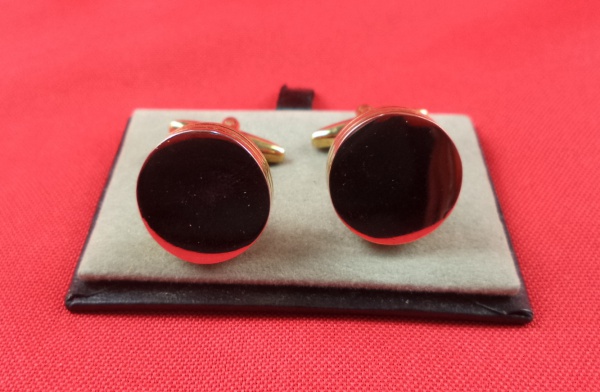 Arte . Suporte para capacete (display), confeccionado em madei foto 6