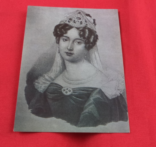 Arte . Prato vintage de vidro opalino (ou vidro marfim) da mar foto 7