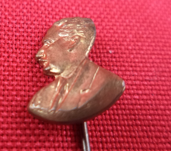 Arte . ANTIGO ALFINETE DE LAPELA CAMPANHA POLITICA - HORTA. foto 8