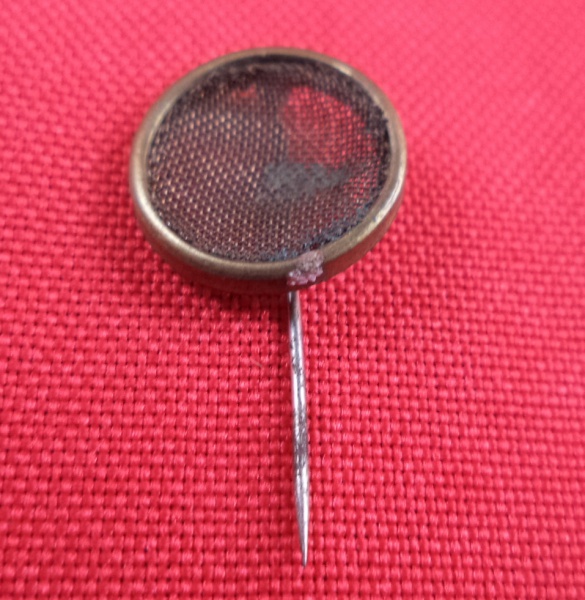 Arte . Alfinete de lapela (ou pin/broche) de campanha política foto 4