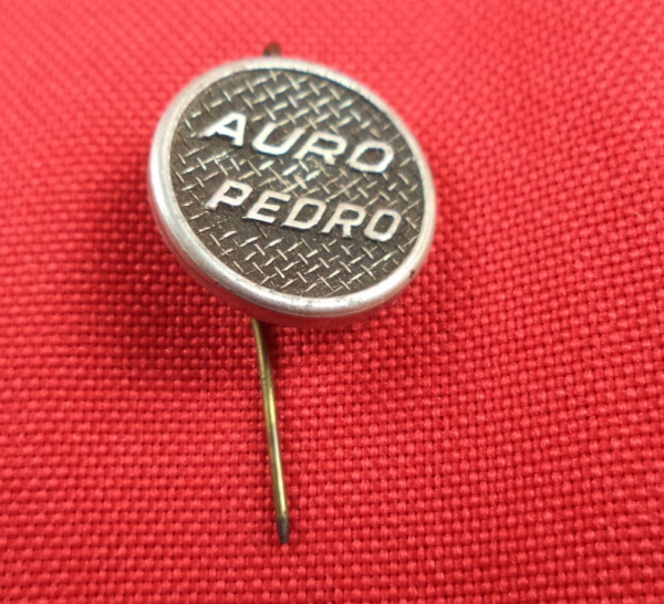 Arte . Raro pin (ou alfinete de lapela) de propaganda política foto 4