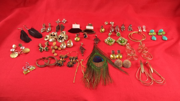 Arte . Lote composto por 11  colares de bijuteria e pérolas vi foto 2