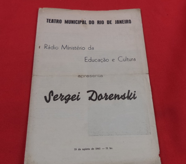 Arte . Programa/opúsculo teatral original da peça Amor sem Des foto 4