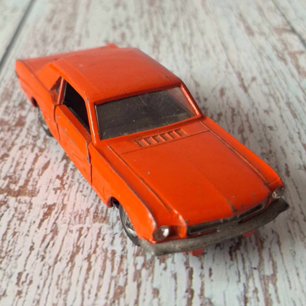 Joias . RARO BRINQUEDO DO PÓS GUERRA FEITO NA ALEMANHA CARRINHO foto 1