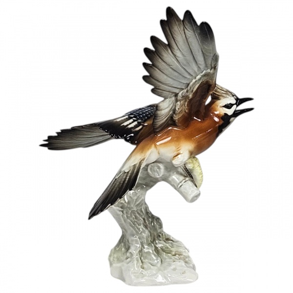 Gaio-euroasiático, Eurasian Jay, de porcelana Lorenz Hutschenreuther, época provável 1950-1970. 24 cm altura.
