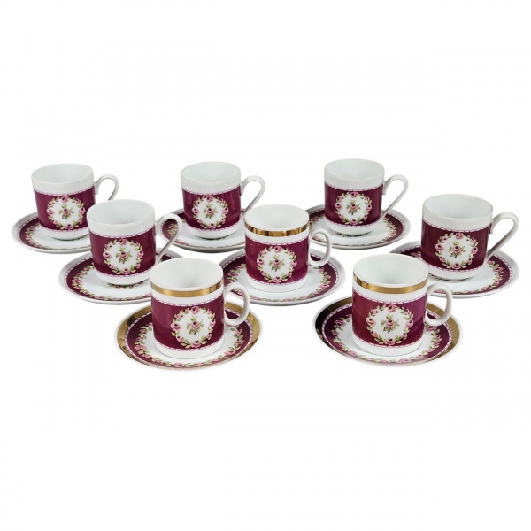 Conjunto 8 xícaras para café com seus pires, em fina porcelana brasileira, manufatura Renner e Real, decoradas com larga faixa na cor vinho (bordô) texturizada, medalhões centrais com reservas florais