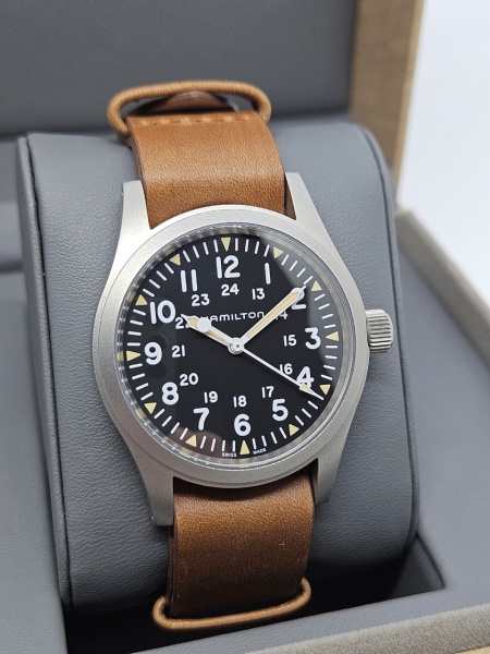Joias . Hamilton Khaki Field Mechanical (referência H69439531)´- 38mm. Comprado em ...