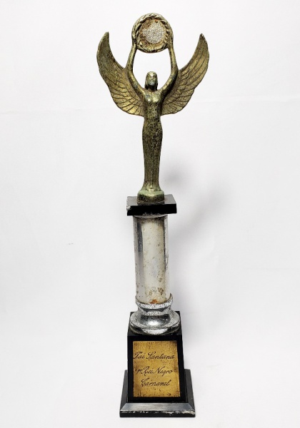 Joias . Abraham Palatnik, magnífica escultura produzida em resi foto 7