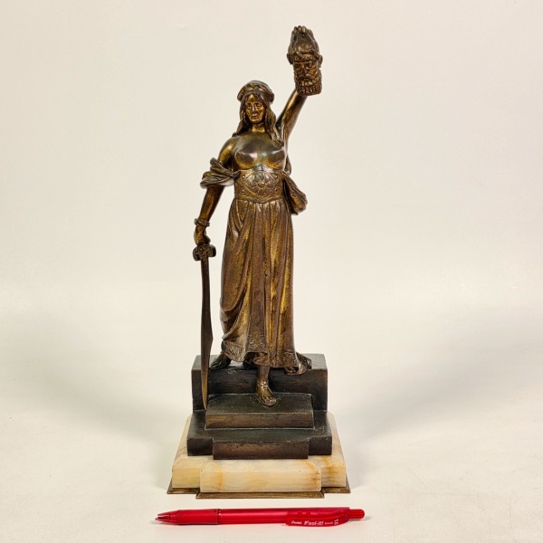 Dominique Alonzo - Importante escultura em bronze ormolu, fundição de alta qualidade com base bronze