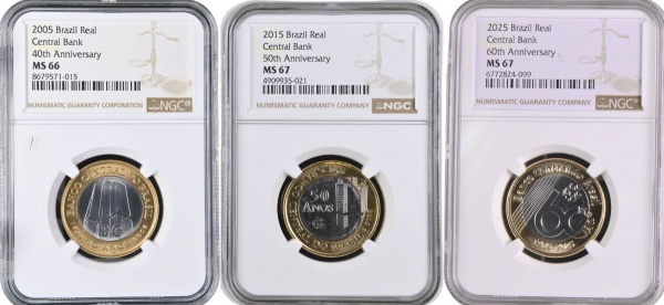 MOEDAS DO BRASIL - CONJUNTO COM 3 MOEDAS DE 1 REAL COMEMORATIVAS -BC 40º ANIVERSÁRIO NGC MS 66 ,BC 50º ANIVERSÁRIO MS67 E BC 60º ANIVERSÁRIO MS 67-TODAS FLOR DE CUNHO EXCEPCIONAL
