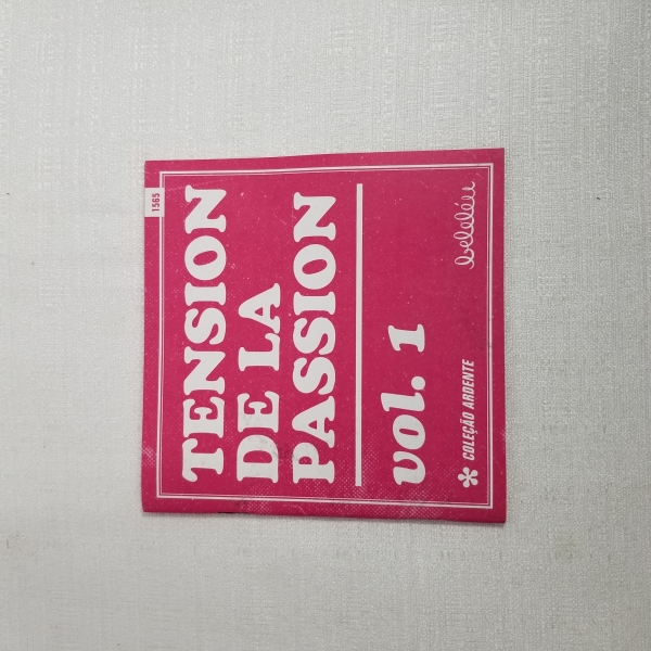 Livro em quadrinhos `Tension de La Passion vol. 1` da Beleléu. Caso as informações descritas neste lote não sejam suficientes para sanar suas dúvidas, mande um WhatsApp para (11) 91264-3806 ou envie u
