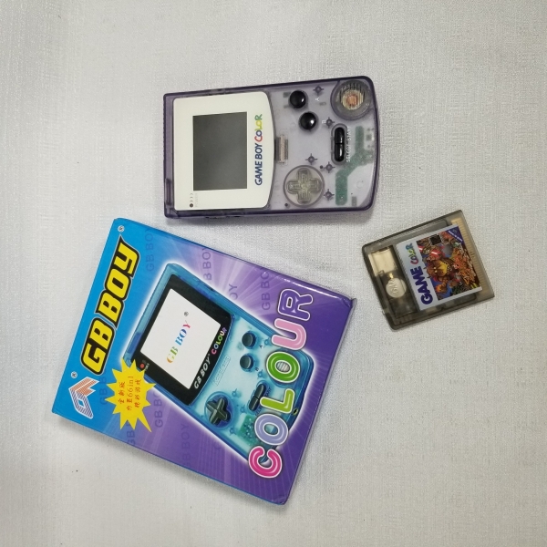 GB BOY COLOUR (clone do Game Boy com tela otimizada) acompanha everdrive com a biblioteca completa do portátil. Caso as informações descritas neste lote não sejam suficientes para sanar suas dúvidas,