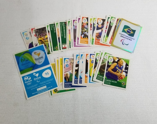 Figurinhas `Olimpíadas` sem repetições. Caso as informações descritas neste lote não sejam suficientes para sanar suas dúvidas, mande um WhatsApp para (11) 91264-3806 ou envie um e-mail para contato@r