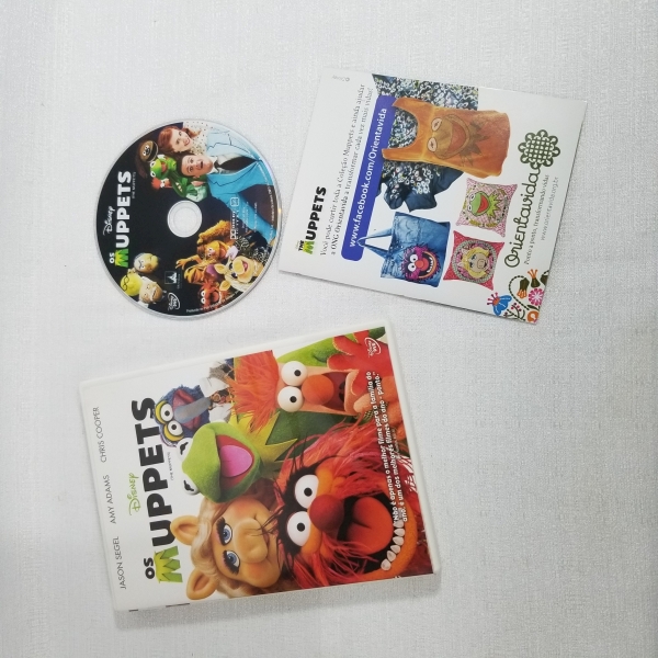 DVD Os muppets. Caso as informações descritas neste lote não sejam suficientes para sanar suas dúvidas, mande um WhatsApp para (11) 91264-3806 ou envie um e-mail para contato@retroversoleiloes.com.br