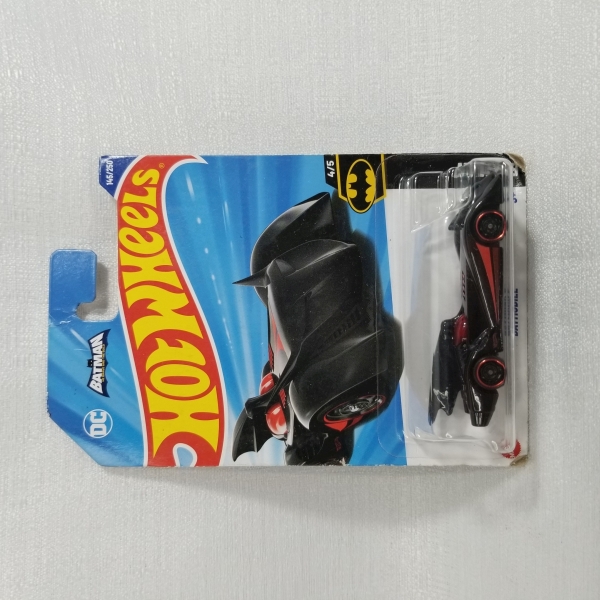 Hot Wheels Batmobile (variação 1) lacrado. Caso as informações descritas neste lote não sejam suficientes para sanar suas dúvidas, mande um WhatsApp para (11) 91264-3806 ou envie um e-mail para contat