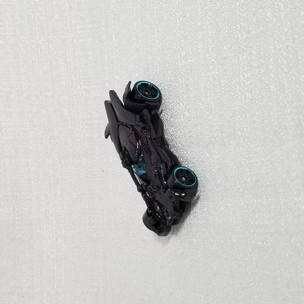 Hot Wheels Batmobile (variação 2) loose em perfeito estado. Caso as informações descritas neste lote não sejam suficientes para sanar suas dúvidas, mande um WhatsApp para (11) 91264-3806 ou envie um e