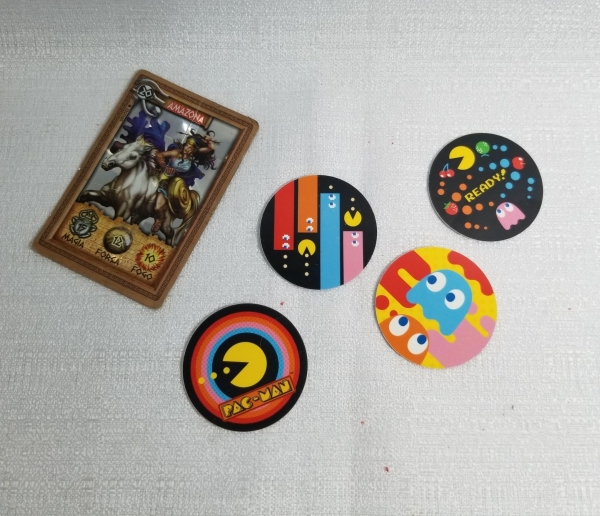 Elma Chips Tazos Pac Man (em ótimo estado de conservação) e Card Amazônia. Caso as informações descritas neste lote não sejam suficientes para sanar suas dúvidas, mande um WhatsApp para (11) 91264-380