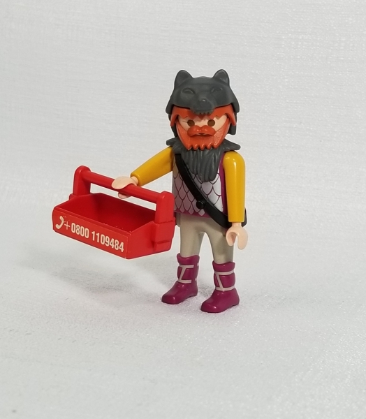 Playmobil boneco. Caso as informações descritas neste lote não sejam suficientes para sanar suas dúvidas, mande um WhatsApp para (11) 91264-3806 ou envie um e-mail para contato@retroversoleiloes.com.b