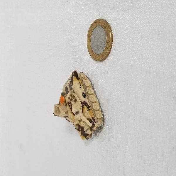 Micro Machines Galoob MIlitar antigo e raro de encontrar nessas condições (variação 3). Caso as informações descritas neste lote não sejam suficientes para sanar suas dúvidas, mande um WhatsApp para (