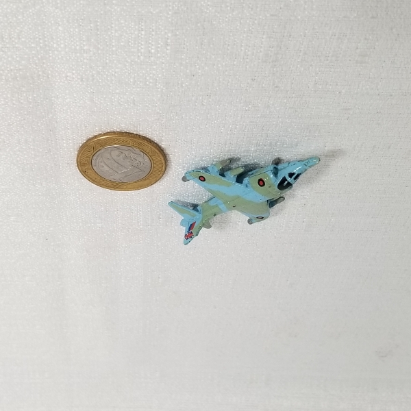 Micro Machines Galoob MIlitar antigo e raro de encontrar nessas condições (variação 9). Caso as informações descritas neste lote não sejam suficientes para sanar suas dúvidas, mande um WhatsApp para (