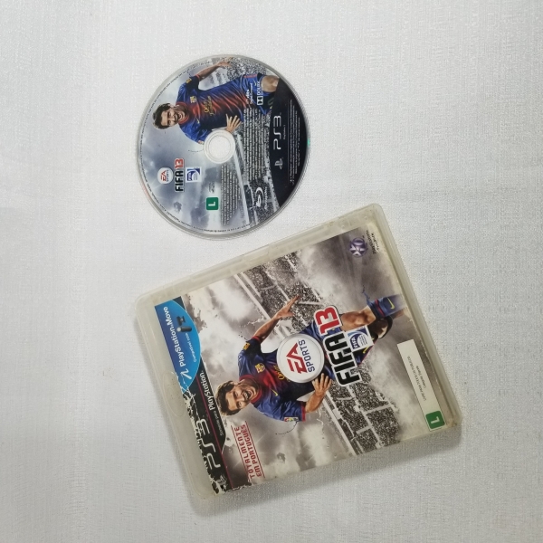 PS3 jogo Fifa 13. Caso as informações descritas neste lote não sejam suficientes para sanar suas dúvidas, mande um WhatsApp para (11) 91264-3806 ou envie um e-mail para contato@retroversoleiloes.com.b