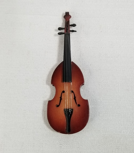Violino pequeno, peça de colecionador com 16cm. Caso as informações descritas neste lote não sejam suficientes para sanar suas dúvidas, mande um WhatsApp para (11) 91264-3806 ou envie um e-mail para c