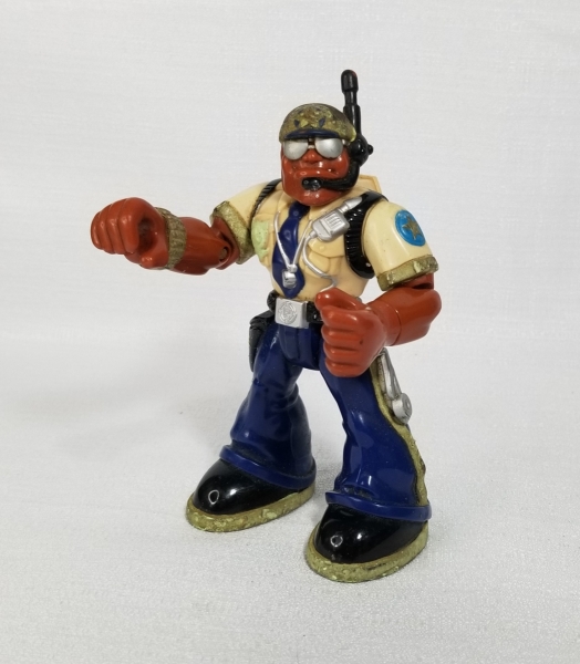 Boneco Jake Justice da linha Rescue Heroes articulado. Caso as informações descritas neste lote não sejam suficientes para sanar suas dúvidas, mande um WhatsApp para (11) 91264-3806 ou envie um e-mail