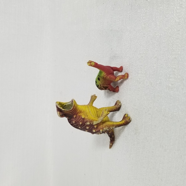 Dinossauros de borracha pequenos 5cm de altura aprox. Caso as informações descritas neste lote não sejam suficientes para sanar suas dúvidas, mande um WhatsApp para (11) 91264-3806 ou envie um e-mail 