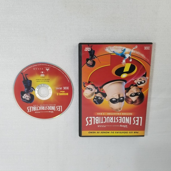 DVD Os Incríveis. Caso as informações descritas neste lote não sejam suficientes para sanar suas dúvidas, mande um WhatsApp para (11) 91264-3806 ou envie um e-mail para contato@retroversoleiloes.com.b