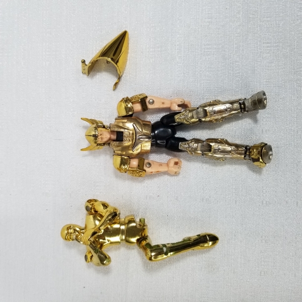 Boneco do Shaka de Virgem da linha Bandai dos Cavaleiros do Zodíaco (incompleto). Caso as informações descritas neste lote não sejam suficientes para sanar suas dúvidas, mande um WhatsApp para (11) 91