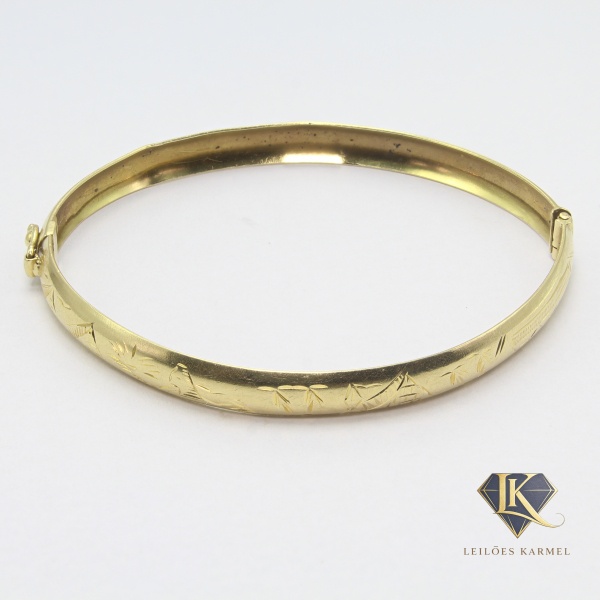 Bracelete Modelo Egípcia em Ouro Amarelo 18K, 60mm de diâmetro, Peso de 7 gr. Acompanha Certificado de Garantia Leilões Karmel.