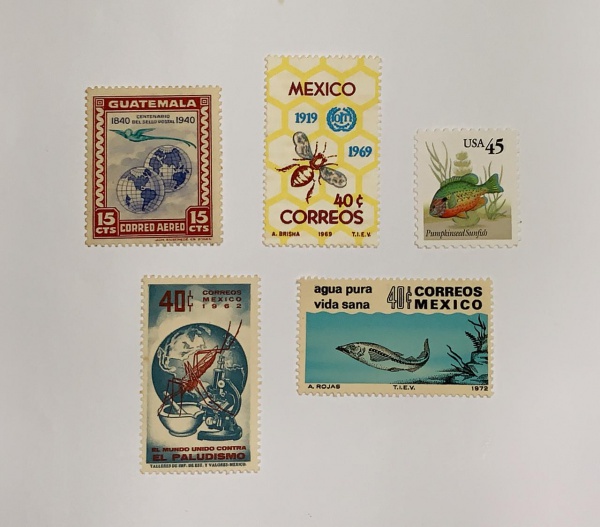 5 selos diversos - fauna - novos - mint NH - 1 com óxido