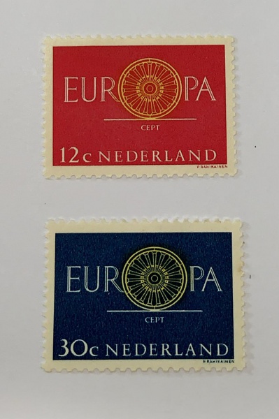 Holanda - num 726/7 - novos - mint NH